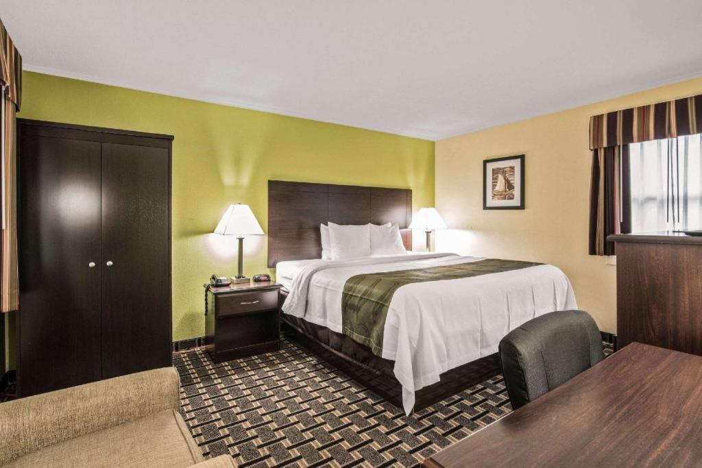 Quality Inn Barre-Montpelier Eksteriør bilde